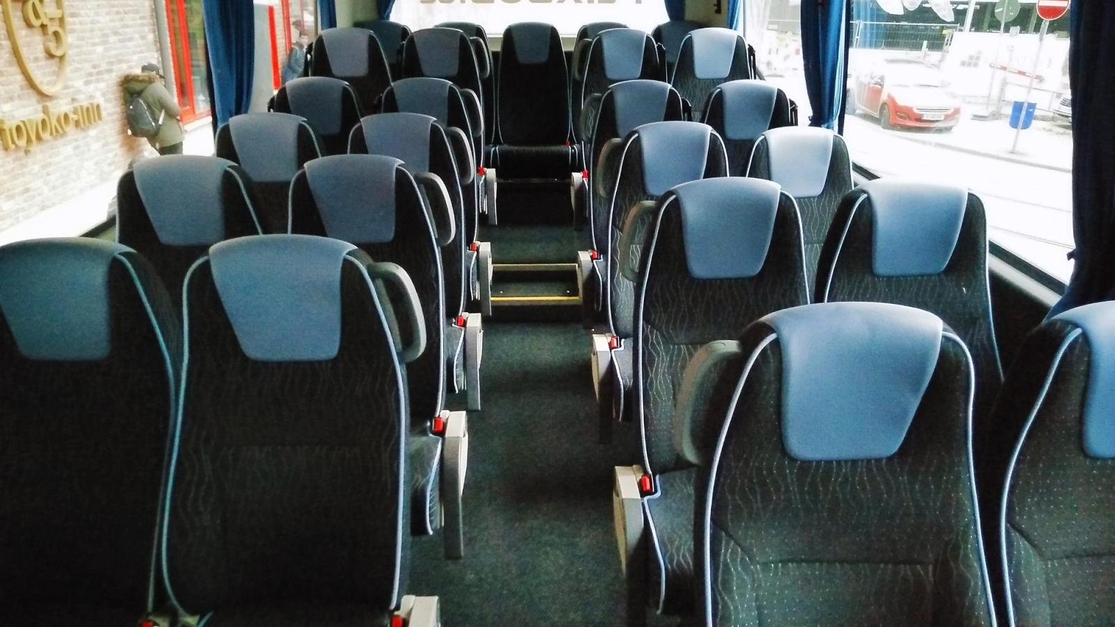 Bus Safety in Passenger Transport: 7 Key Factors for a Secure Journey